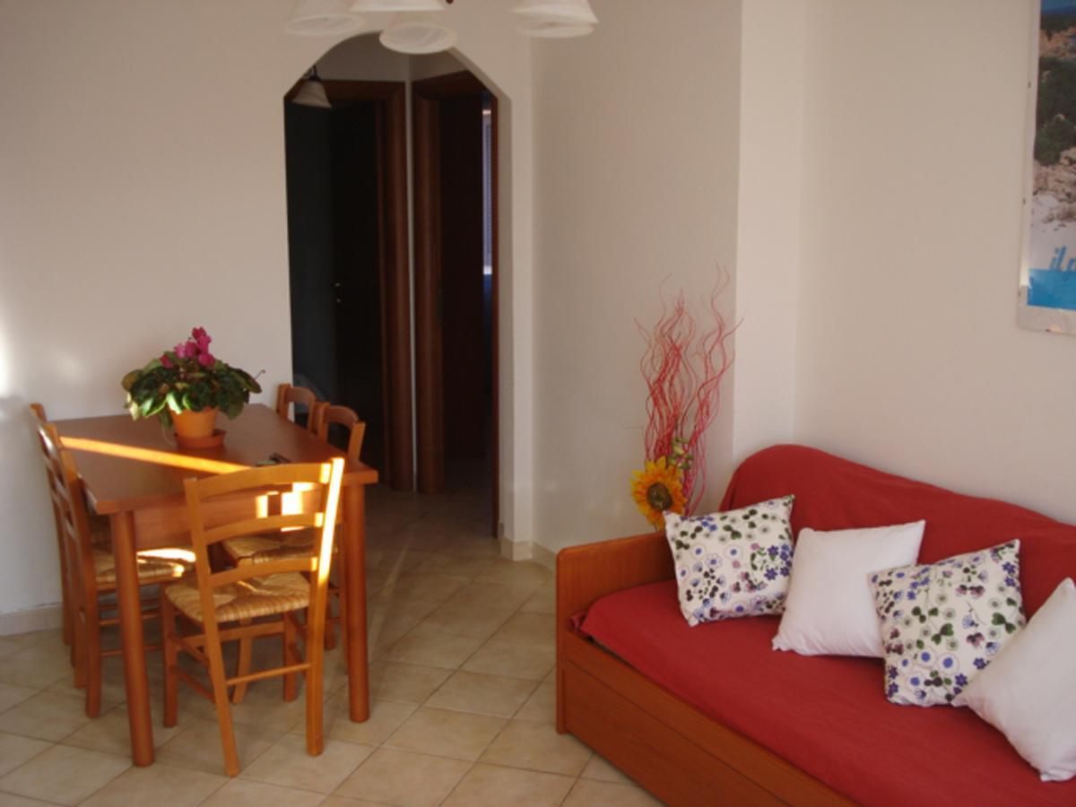 Residenza Sul Mare Aparthotel Valledoria  Exterior photo