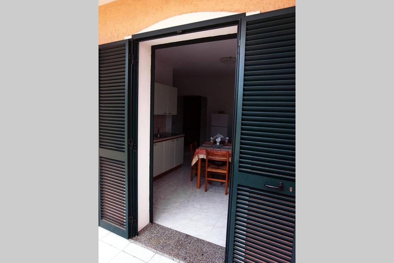Residenza Sul Mare Aparthotel Valledoria  Exterior photo