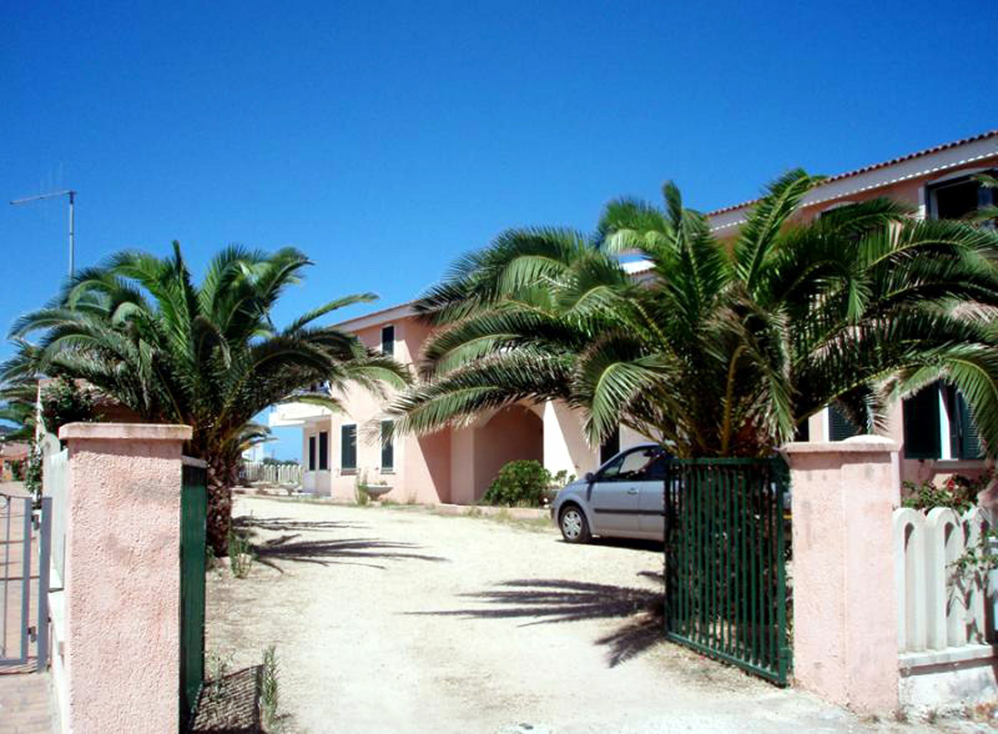 Residenza Sul Mare Aparthotel Valledoria  Exterior photo